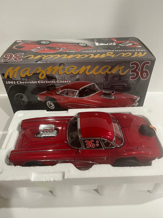 1/18 Acme 1961 John Mazmaniain 36 Chevrolet Corvette Gasser