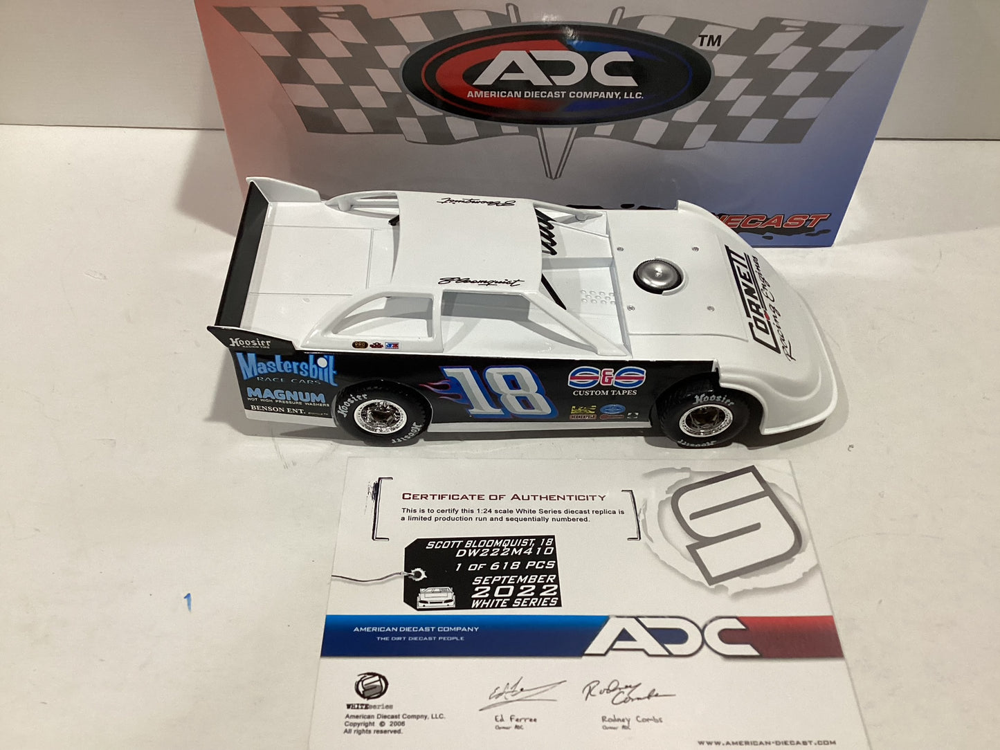 1/24 ADC 2023 #18 Scott Bloomquist Throwback Dirt Late Model