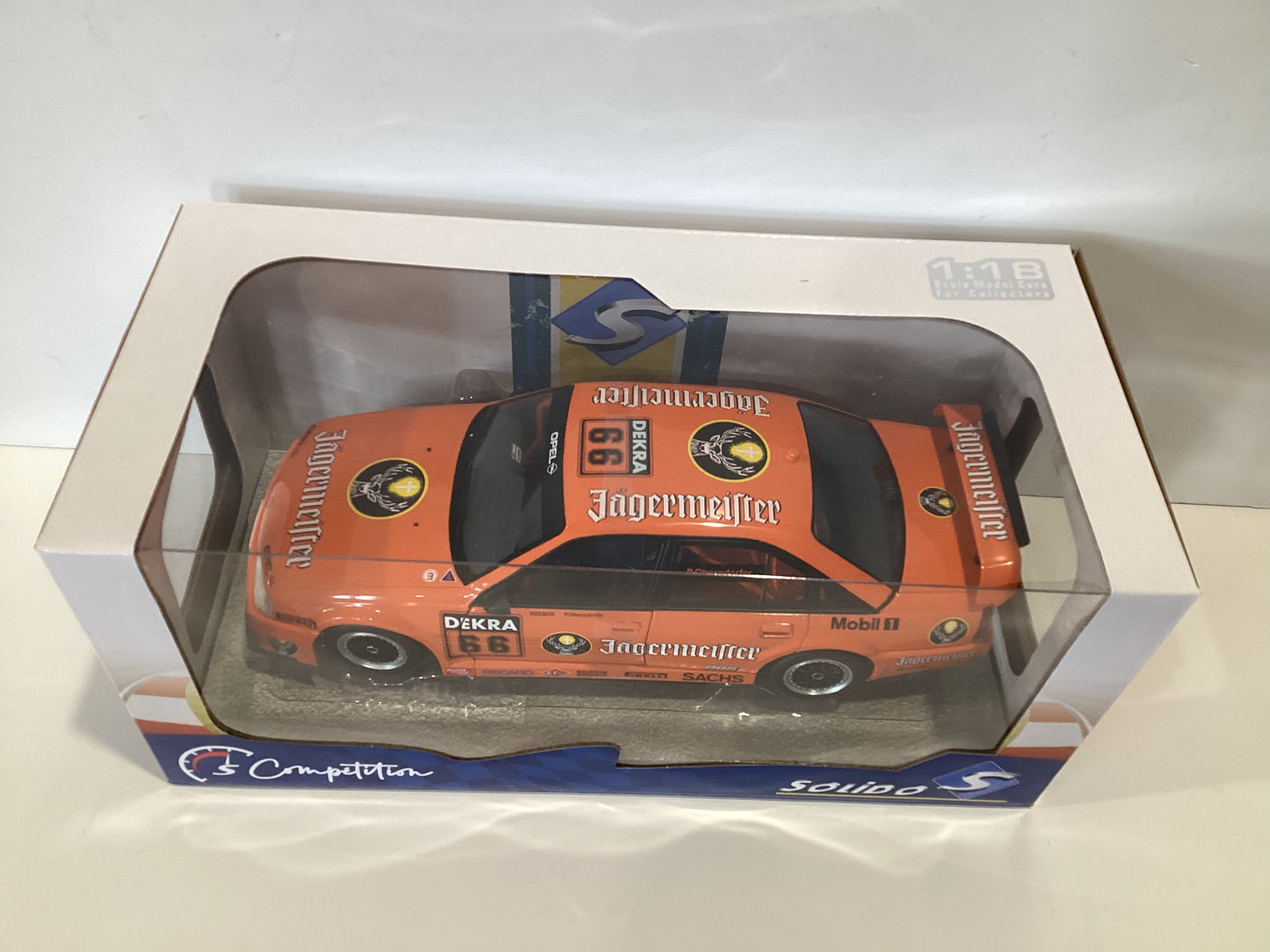 1/18 Solido Opel Omega 3000 24V-DTM 1991 P. Oberndorfer #66