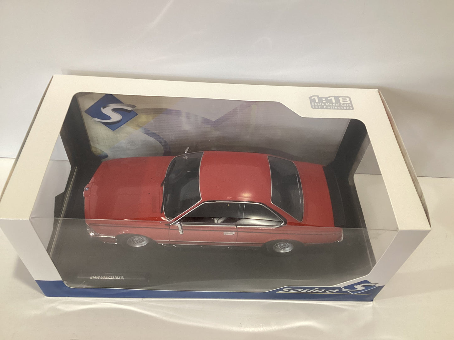 1/18 Solido BMW CSI (E24) Henna Red 1984