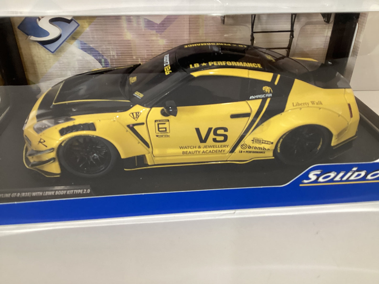 Solido 1/18 Yellow Nissan GTR 35 Libertywalk Type 2